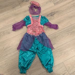 Children’s Place genie/ Princess Jasmine costume